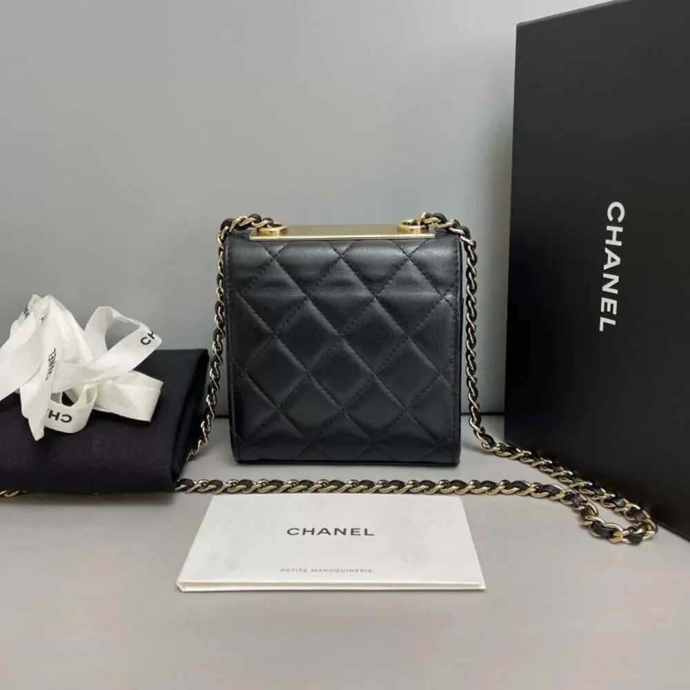 Chanel Women Pre-Loved Bag Very Good Condition